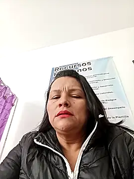 Snapshot of Any-77 chatting on 04/13/26, 02:11 Any-77 online show from 04/13/26, 02:11