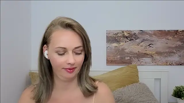 Anna Love1 online show from 06/14/26, 10:45