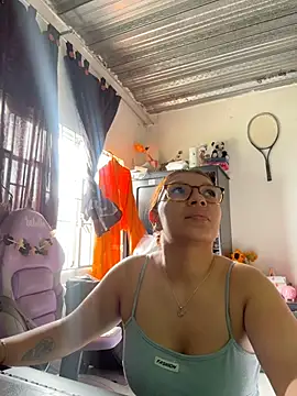 antonela bb online show from 04/08/26, 01:00