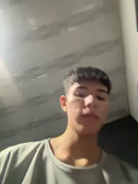 Snapshot of CAROLYNFOSTER chatting on 04/08/26, 02:33 CAROLYNFOSTER online show from 04/08/26, 02:33