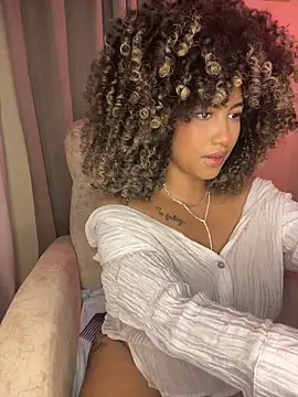 Kendra curly online show from 06/12/26, 01:04