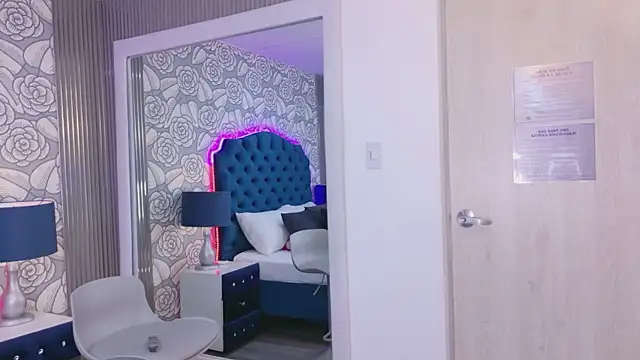 MarilynFoox online show from 04/04/26, 01:30