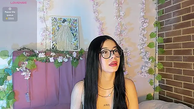 megan n online show from 03/31/26, 09:15