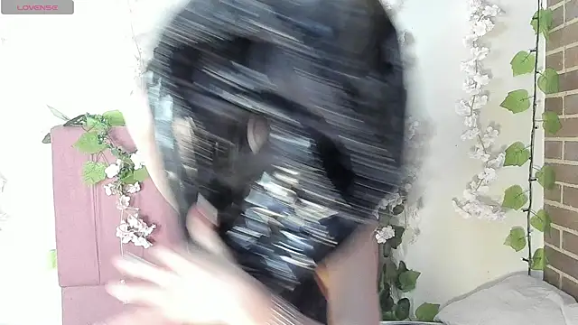 megan n online show from 04/03/26, 08:07