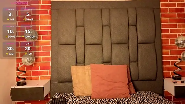 luxuryheavenn online show from 03/30/26, 08:32