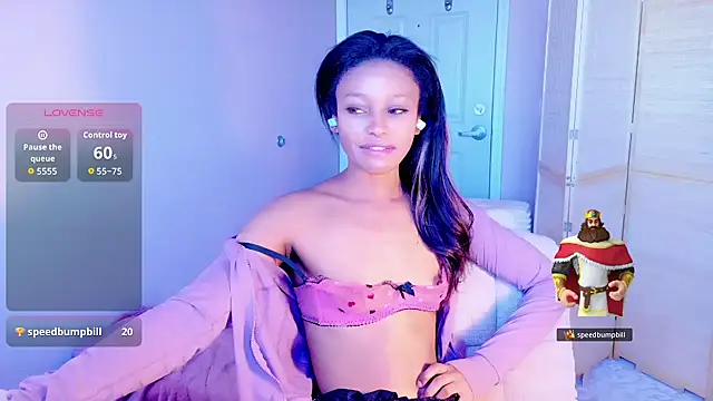 Snapshot of Amber_Fae chatting on 04/16/26, 12:55 Amber Fae online show from 04/16/26, 12:55