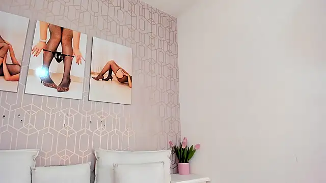 IvyOconner online show from 04/14/26, 11:44