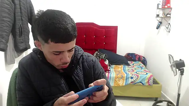 Snapshot of Jairito_989 chatting on 07/09/26, 02:43 Jairito 989 online show from 07/09/26, 02:43