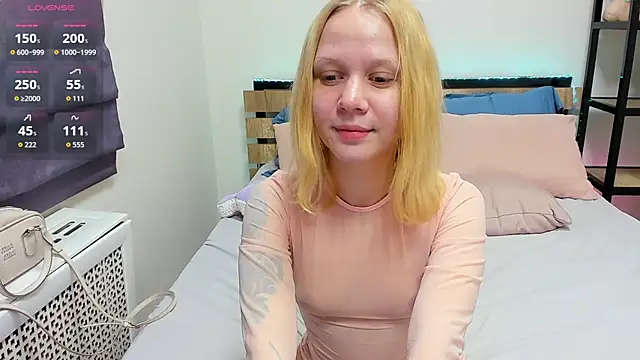 Sugar Kisses  online show from 04/08/26, 01:27