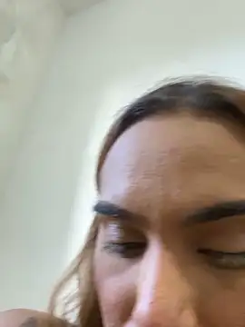 Jullyanaximeness online show from 05/18/26, 06:25