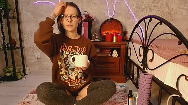 Shee Sheega online show from 04/17/26, 03:09