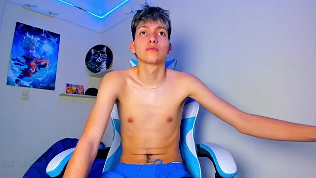 Snapshot of harry_jonshon96 chatting on 04/01/26, 01:06 harry jonshon96 online show from 04/01/26, 01:06