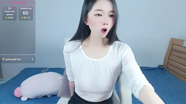 amihuang online show from 05/23/26, 12:42