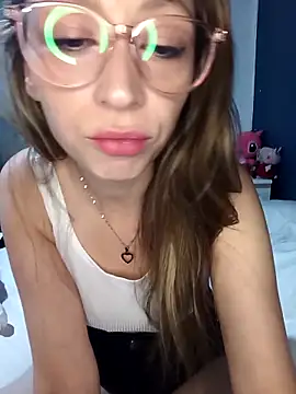 nickyone90 online show from 04/14/26, 07:53