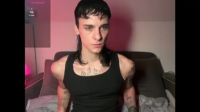 Snapshot of palm1stry chatting on 03/28/26, 04:12 palm1stry online show from 03/28/26, 04:12