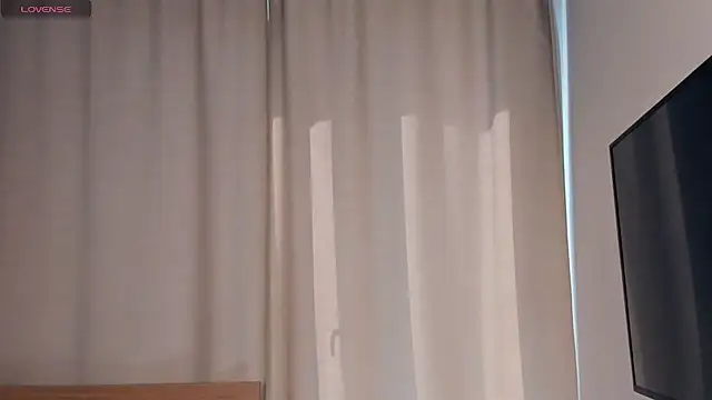 JuliannPaysour online show from 03/30/26, 07:31