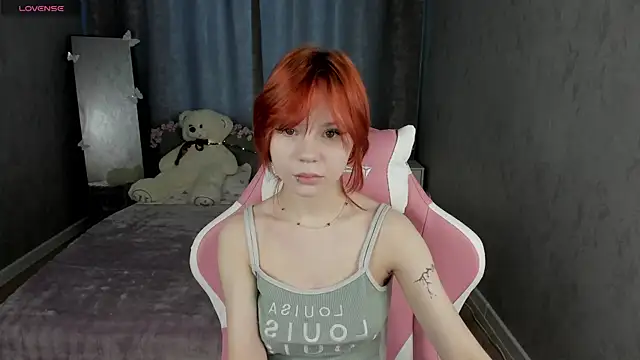 Loly Cuttie online show from 04/16/26, 01:17