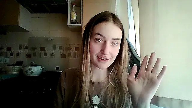 KariLindsey online show from 04/13/26, 10:21