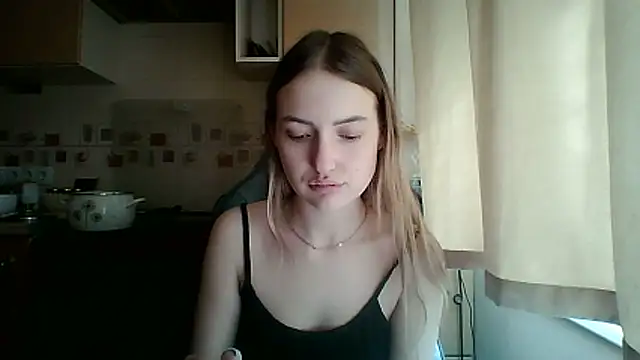 KariLindsey online show from 04/15/26, 09:49