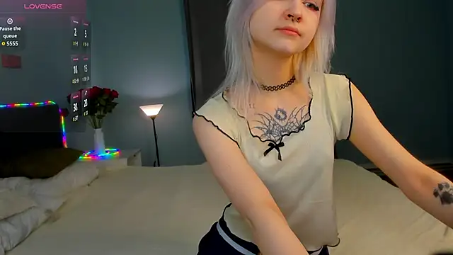 Mary Wester online show from 04/17/26, 12:02