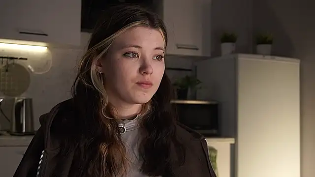 Snapshot of ShyAkemis chatting on 04/15/26, 04:25 ShyAkemis online show from 04/15/26, 04:25