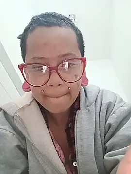 xblackstarX1 online show from 04/06/26, 03:02