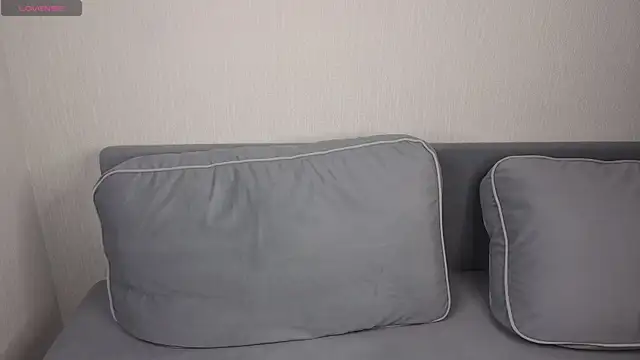 honey cherrry online show from 04/15/26, 01:34