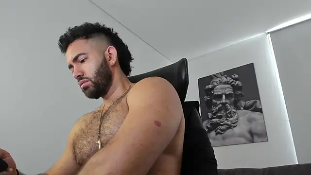 simonleon27 online show from 05/14/26, 12:56