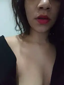 Snapshot of Morena__Florr chatting on 07/21/26, 07:43 Morena Florr online show from 07/21/26, 07:43