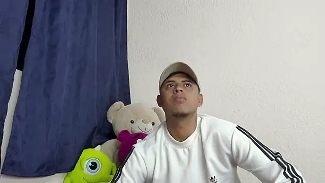 Zaym Liam online show from 03/28/26, 12:10