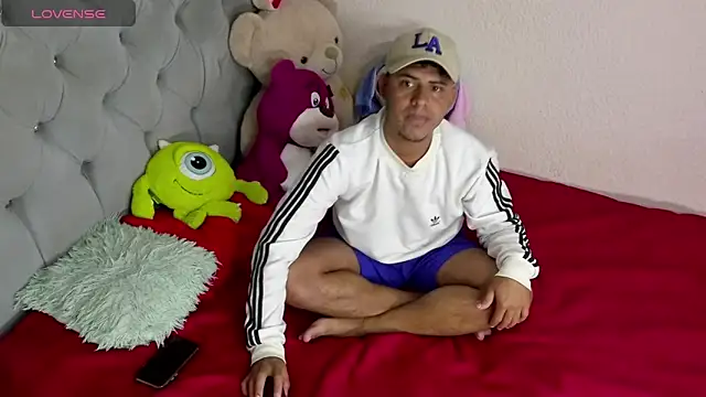 Zaym Liam online show from 03/30/26, 10:44