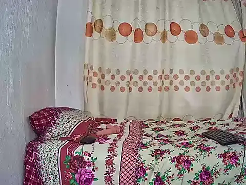 TiffanyBandros online show from 04/11/26, 08:02