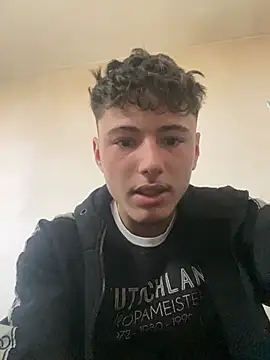 Snapshot of denysio69 chatting on 03/30/26, 06:36 denysio69 online show from 03/30/26, 06:36