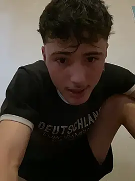 Snapshot of denysio69 chatting on 04/02/26, 03:20 denysio69 online show from 04/02/26, 03:20