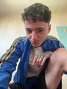 Snapshot of denysio69 chatting on 04/04/26, 07:50 denysio69 online show from 04/04/26, 07:50