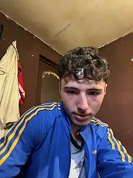 Snapshot of denysio69 chatting on 04/15/26, 05:03 denysio69 online show from 04/15/26, 05:03