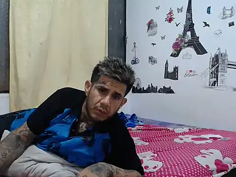 allison maxtattoo  online show from 04/05/26, 02:31