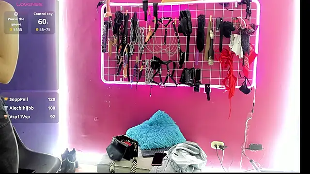 Mistress aurora bdsm online show from 03/31/26, 06:08