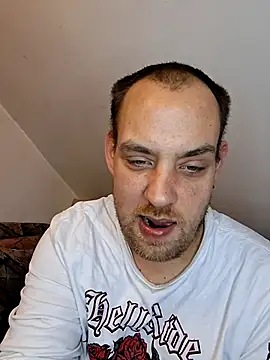 fettgail-0507 online show from 04/05/26, 11:51