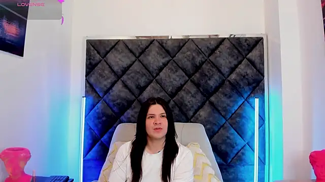 Snapshot of MatthewDavis_ chatting on 03/28/26, 11:32 MatthewDavis online show from 03/28/26, 11:32