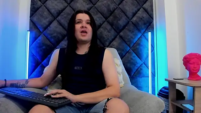 Snapshot of MatthewDavis_ chatting on 03/29/26, 11:32 MatthewDavis online show from 03/29/26, 11:32