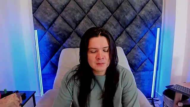 Snapshot of MatthewDavis_ chatting on 04/10/26, 11:15 MatthewDavis online show from 04/10/26, 11:15