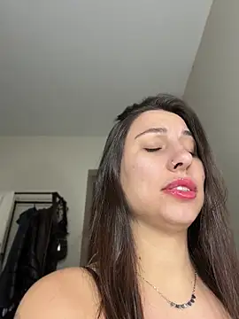 Carolzinhalux69 online show from 07/03/26, 05:52
