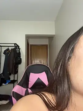 Carolzinhalux69 online show from 07/07/26, 11:31
