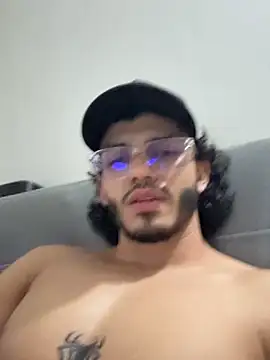 IamAxel03 online show from 05/30/26, 10:40