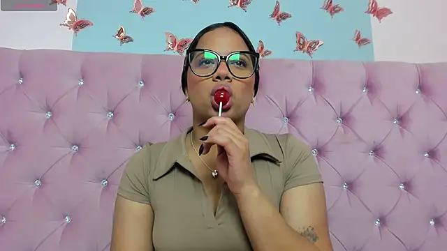 ZaraBlazze  online show from 04/13/26, 12:21