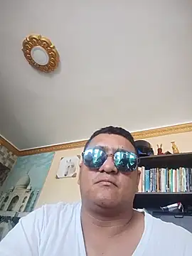 Snapshot of luis20212 chatting on 07/12/26, 07:16 luis20212 online show from 07/12/26, 07:16