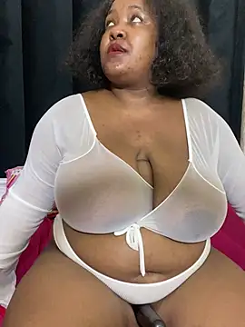 Snapshot of BustyBoobies7x chatting on 03/30/26, 04:13 BustyBoobies7x online show from 03/30/26, 04:13