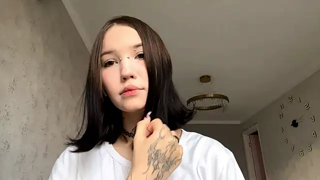 Snapshot of AmeliaMiotii chatting on 03/28/26, 11:32 AmeliaMiotii online show from 03/28/26, 11:32