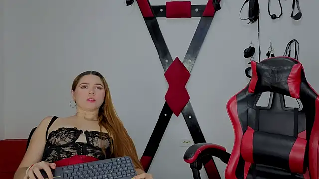 Hana and Zeta2026 online show from 04/01/26, 12:17